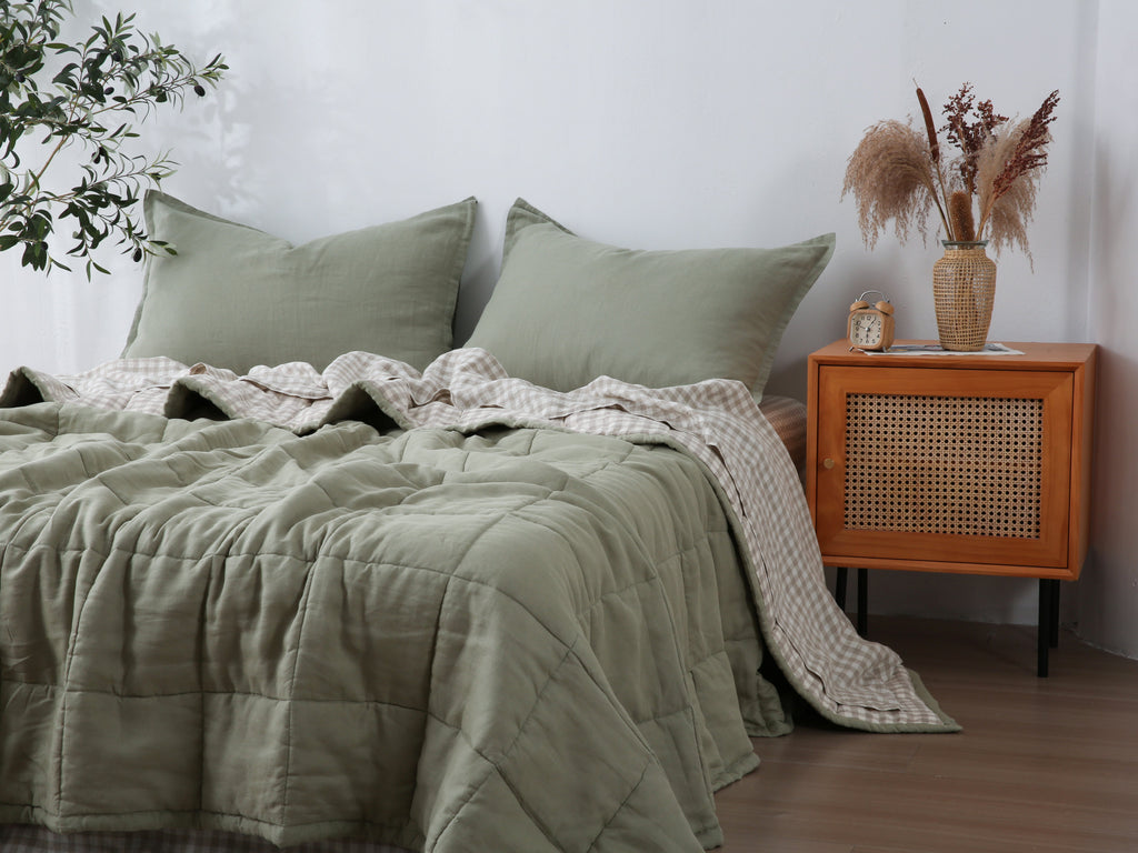 Quilted Linen Blanket - Fern + Beige Gingham