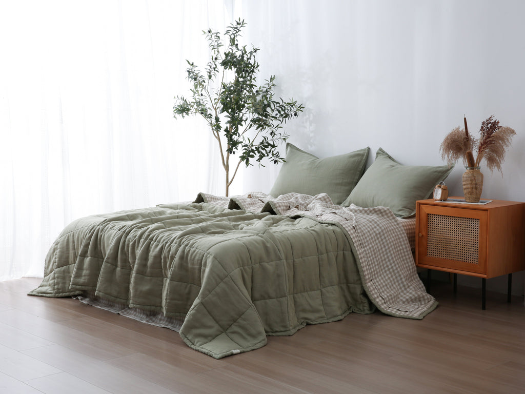 Quilted Linen Blanket - Fern + Beige Gingham