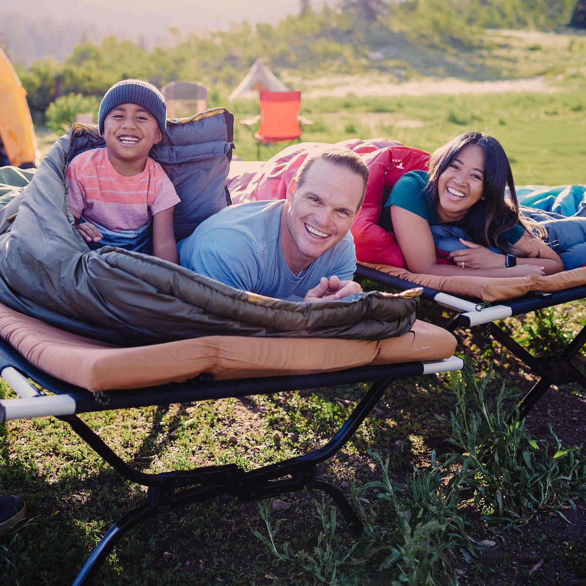 Camp Cot with Pivot Arm