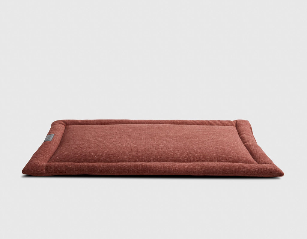Warby Cranberry Cozy Mat