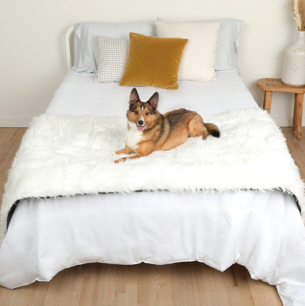 PupProtector™ Waterproof Bed Runner - Polar White