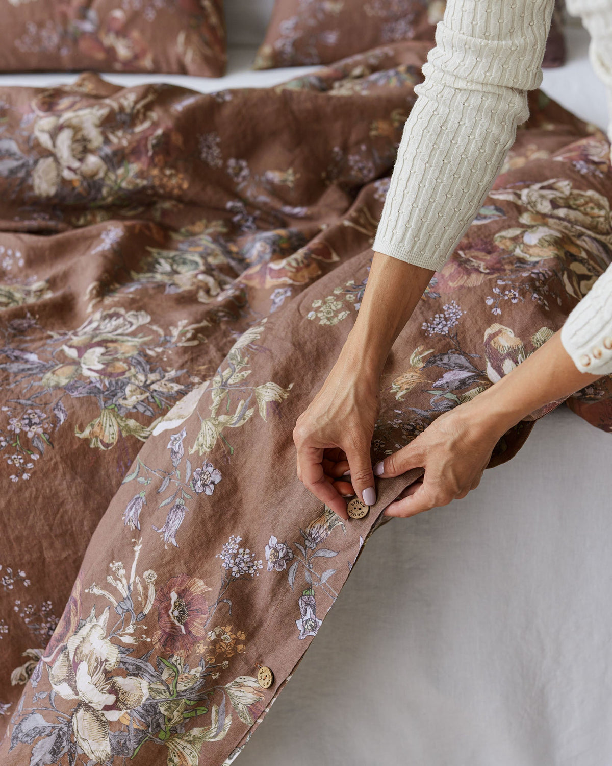 Heritage garden print linen duvet cover