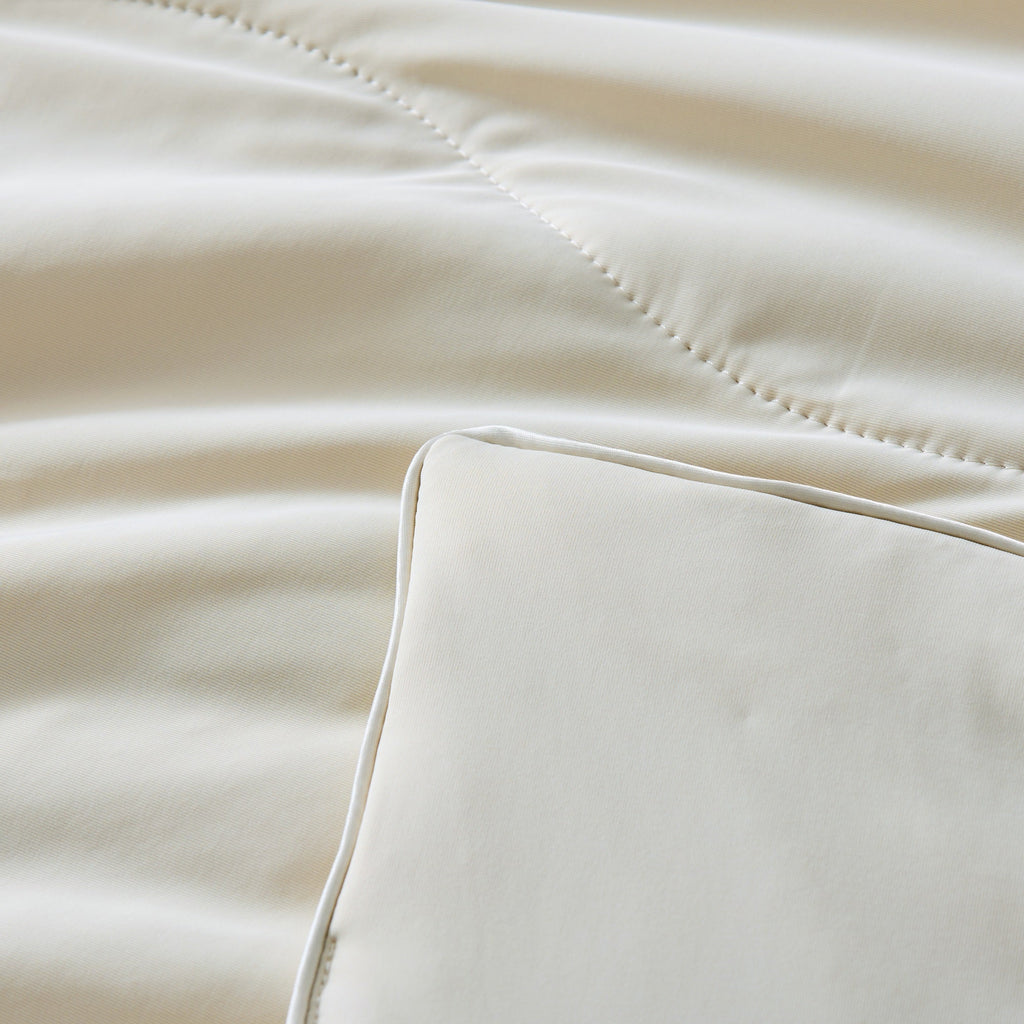 AeroChill Cooling Comforter
