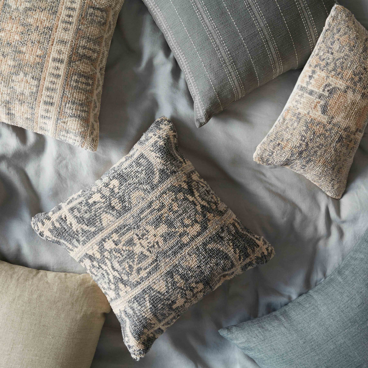 Akira Hand-Knotted Pillow