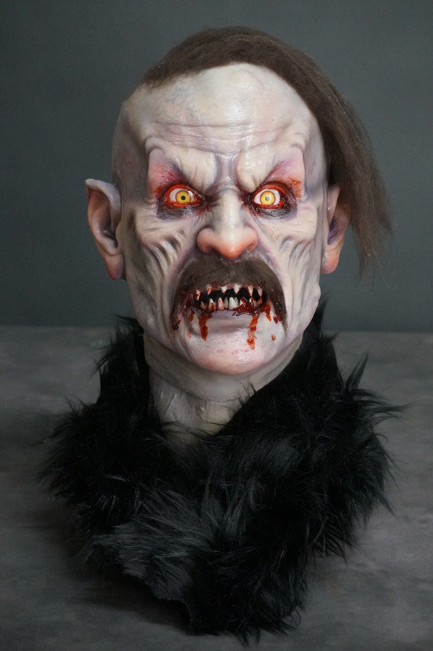 Count Malice Vampire Deluxe Head view 2