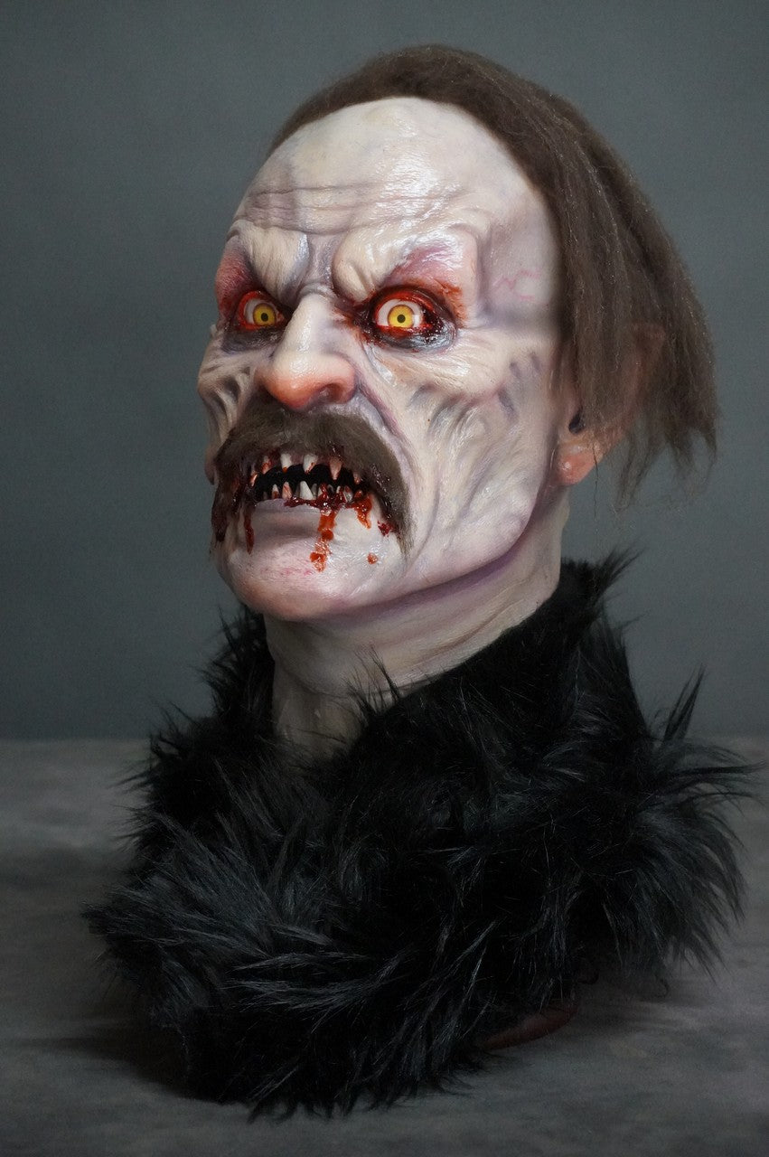 Count Malice Vampire Deluxe Head view 3