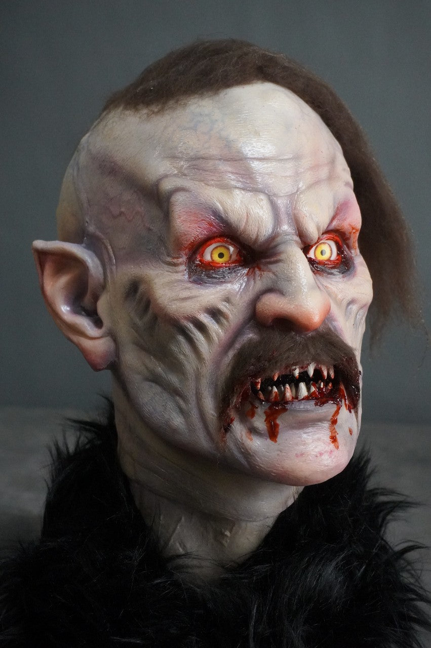 Count Malice Vampire Deluxe Head view 4