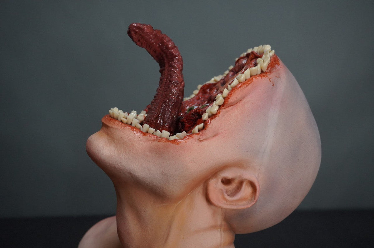 Chomping Clark Mouth Monster Head view 2