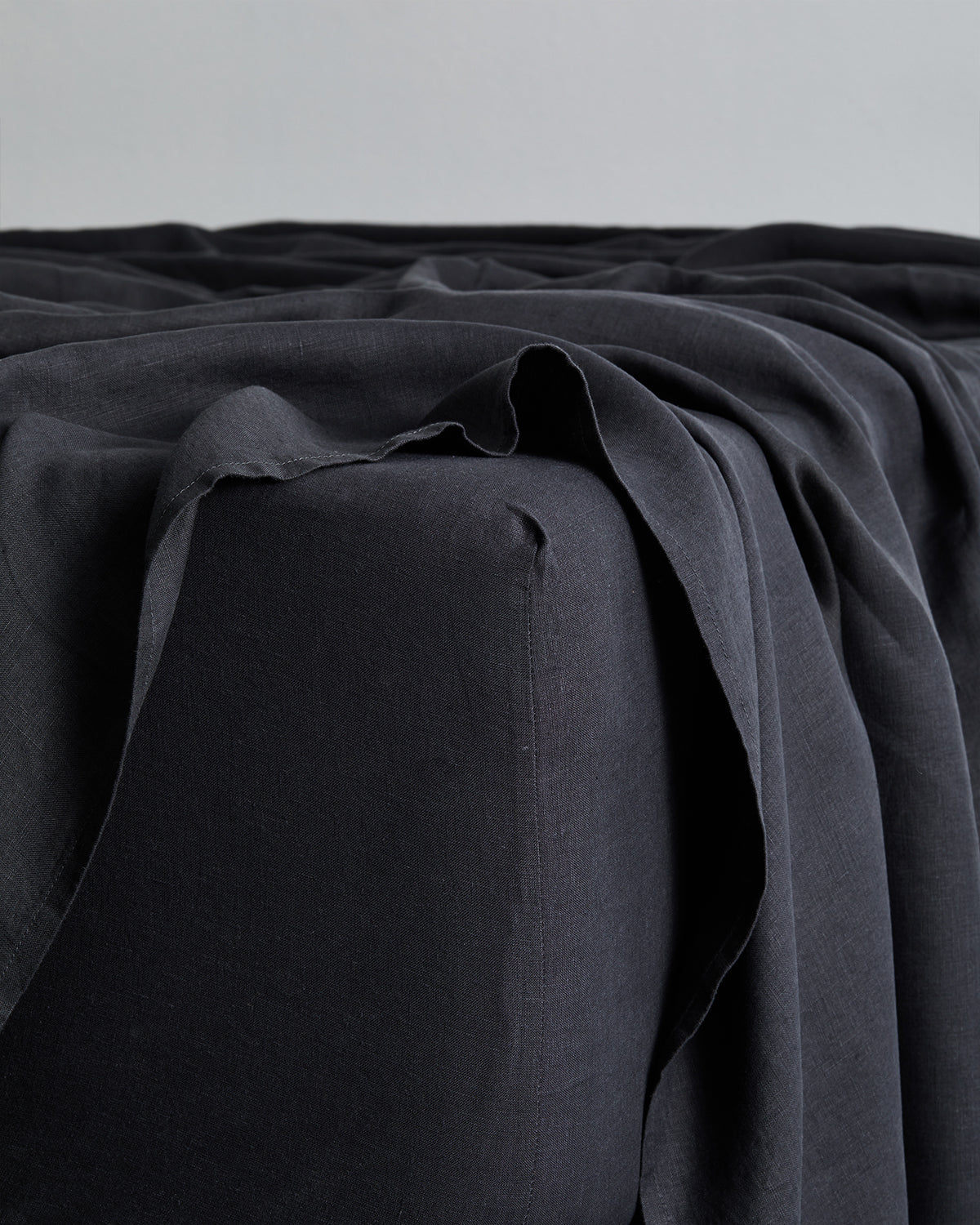 Charcoal 100% French Flax Linen Fitted Sheet