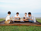 Kyanary Table