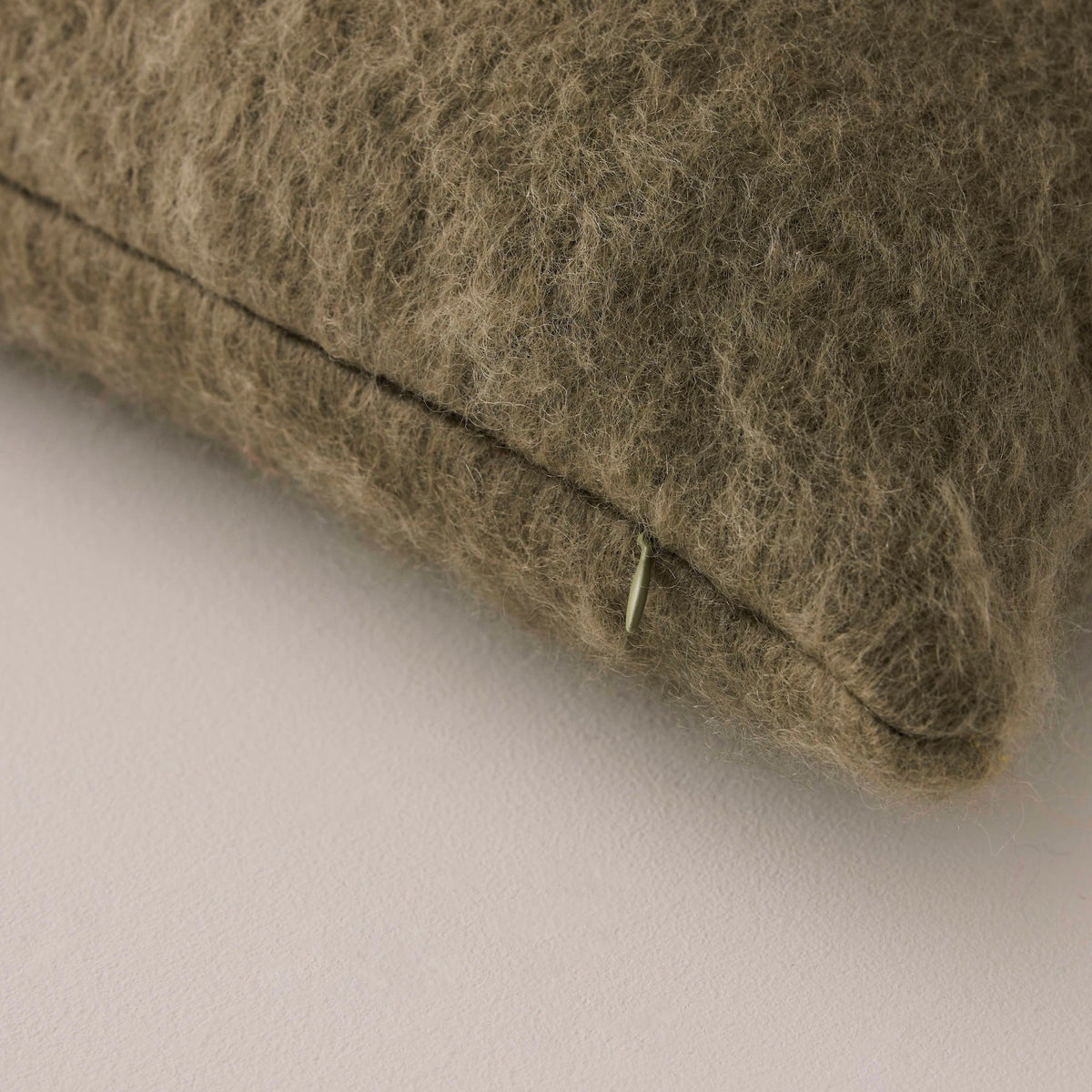 Lisos Cushion Cover