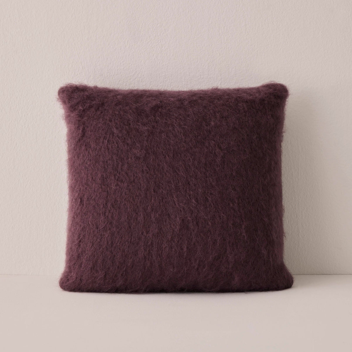 Lisos Cushion Cover