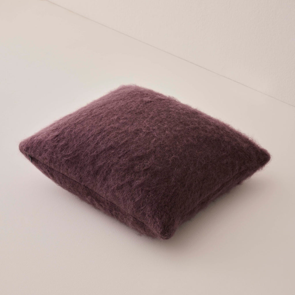 Lisos Cushion Cover