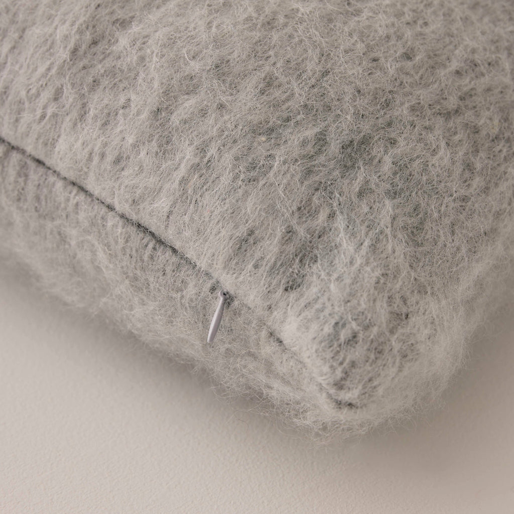 Lisos Cushion Cover