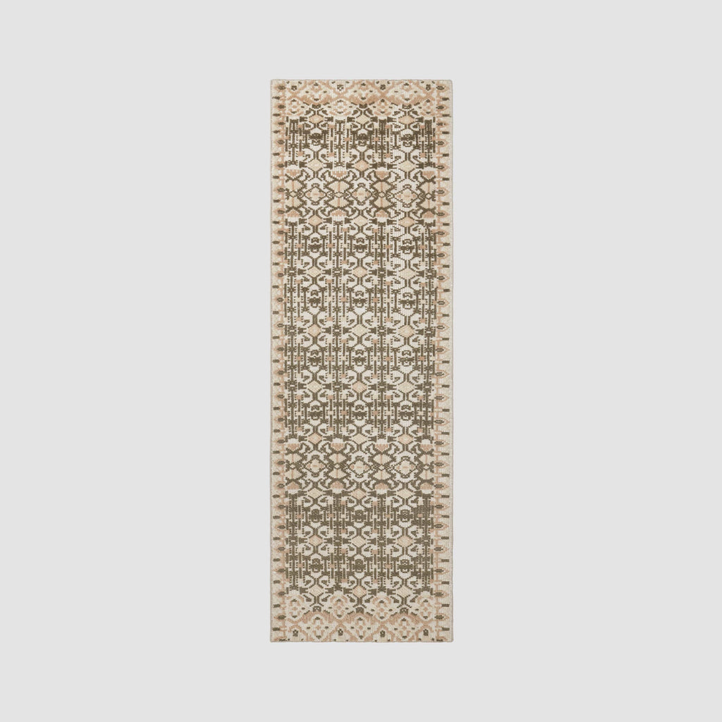 Hanita Hand-Knotted Accent Rug