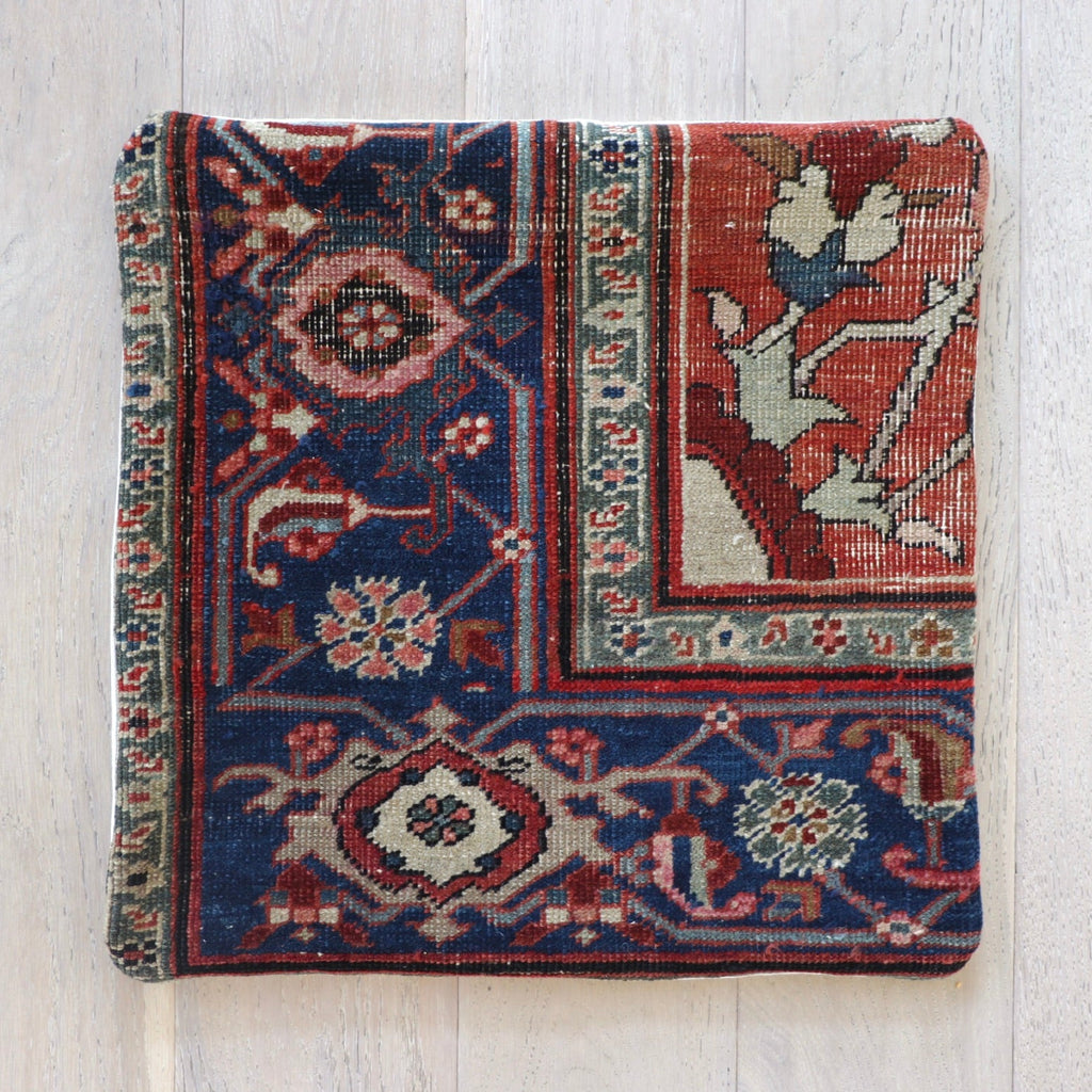 Heriz pillow no. 203