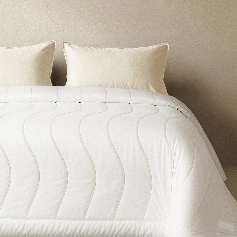 Breeze Cooling Comforter