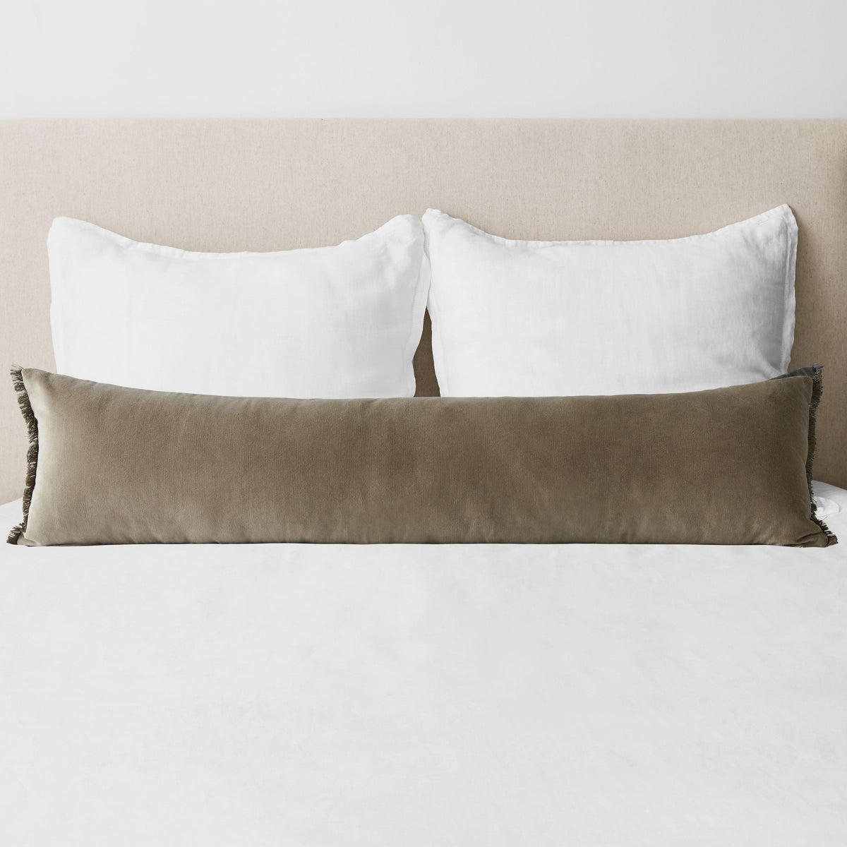 Naveta Velvet Lumbar Pillow