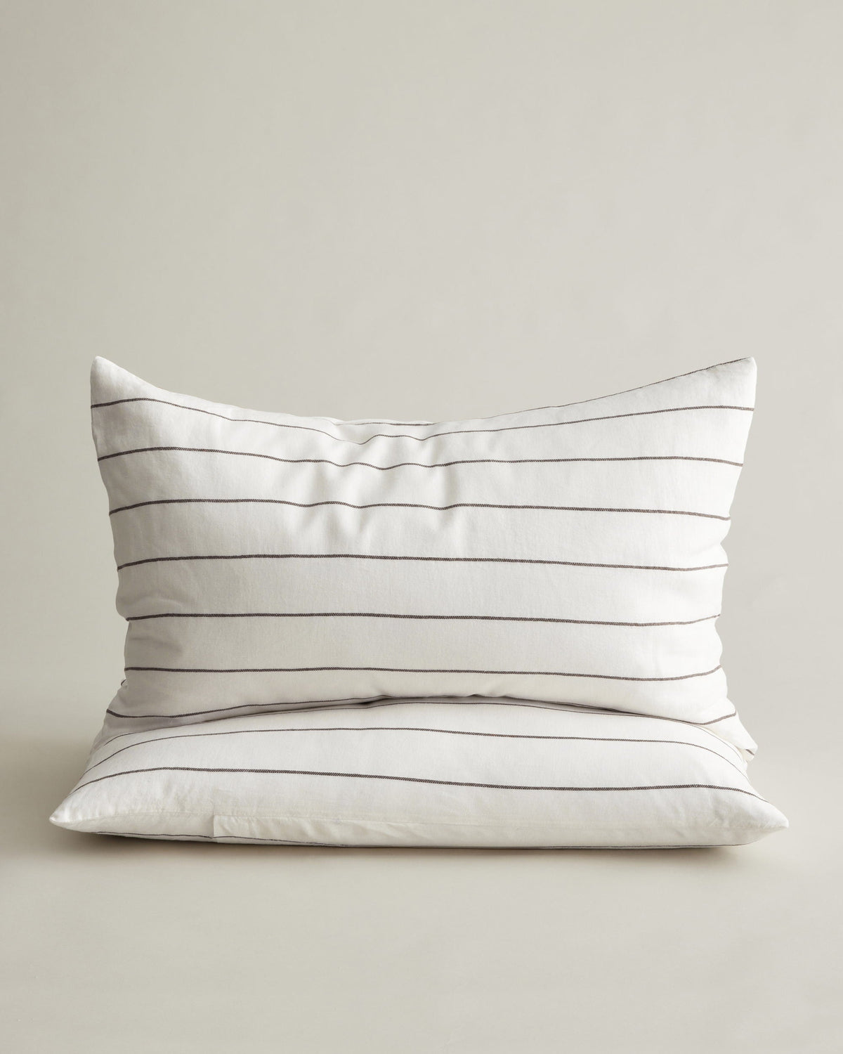 Set of 2 Linen Pillowcases - Truffle Stripe