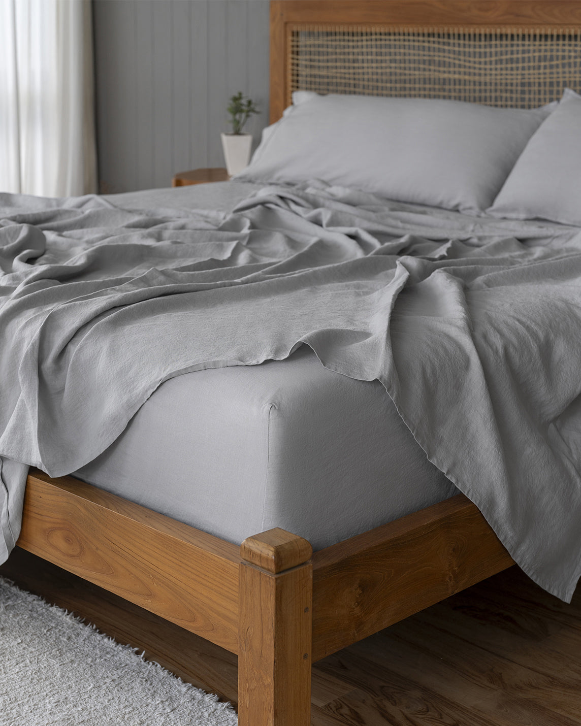 Stonewashed Linen Sheets - Individual Flat & Fitted Sheets