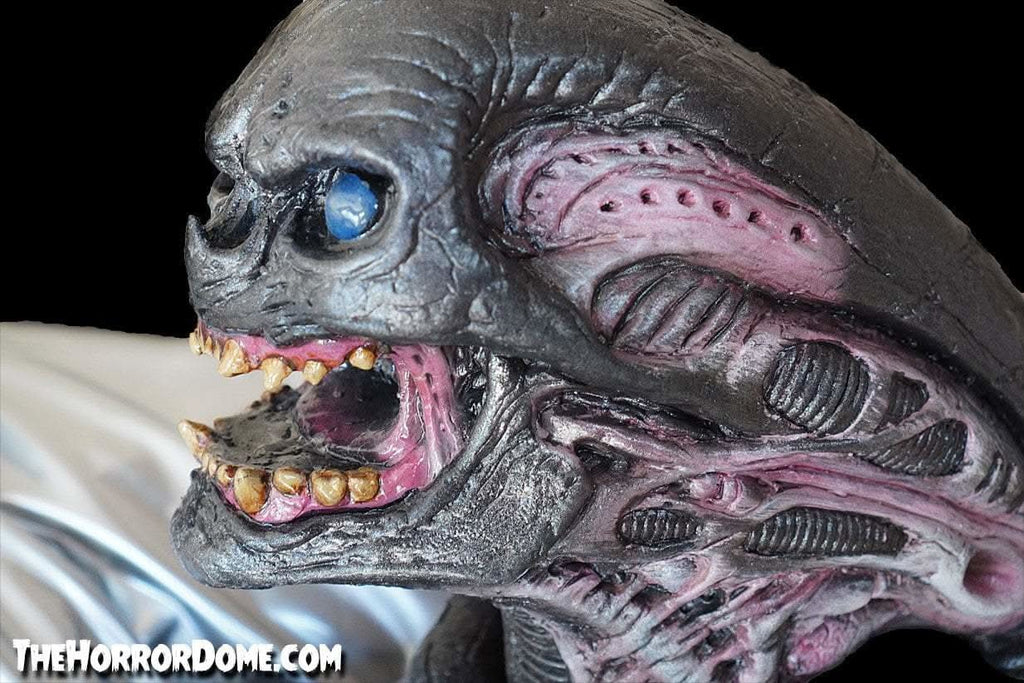 "Alien Xenomorph Puppet" HD Studios Halloween Prop view 5