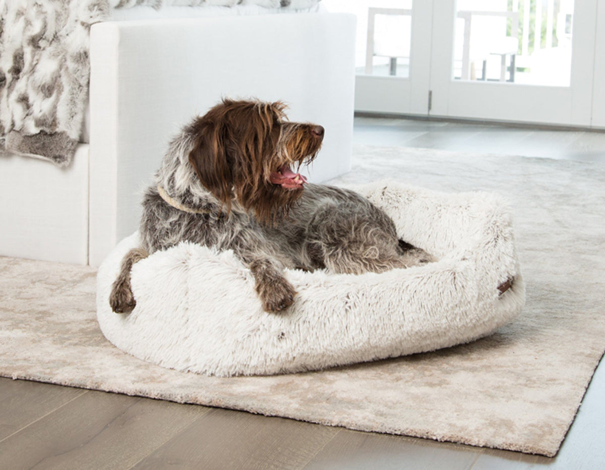Arctic Shag Napper Bed