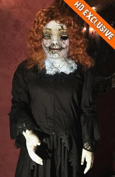"Dolly - Cracked Porcelain Doll" HD Studios Pro Halloween Costume view 2