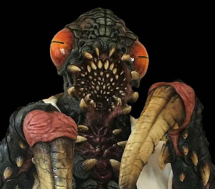 "Evolve" HD Studios Pro Halloween Costume view 3