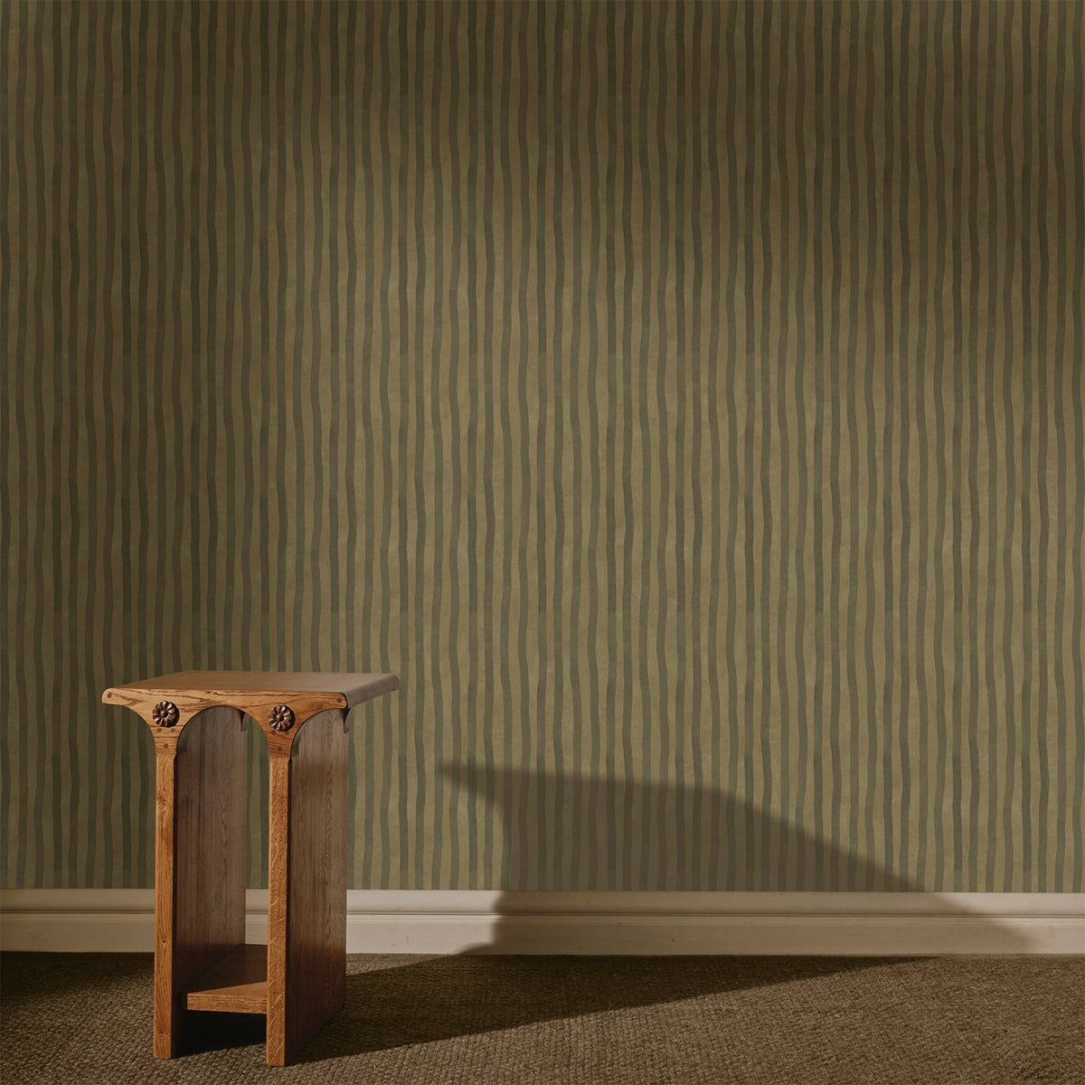ARTIST'S STRIPE Wallpaper - Moss & Carex