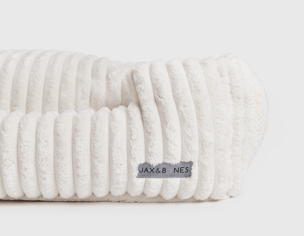 Luna Ivory Lounge Bed