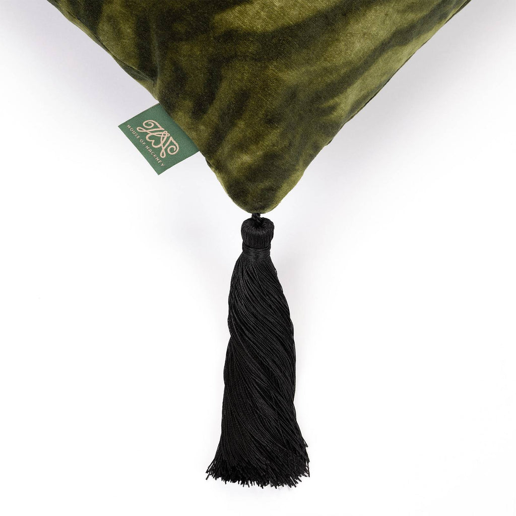 CASPIAN Velvet Medium Tassel Cushion - Laurustine
