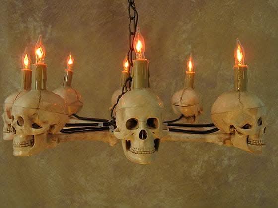 "Wagon Wheel Skull Chandelier" Haunted House Lighting view 4